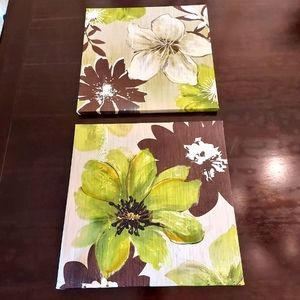 2 Floral Canvas Pictures: Size 12" x 12".
